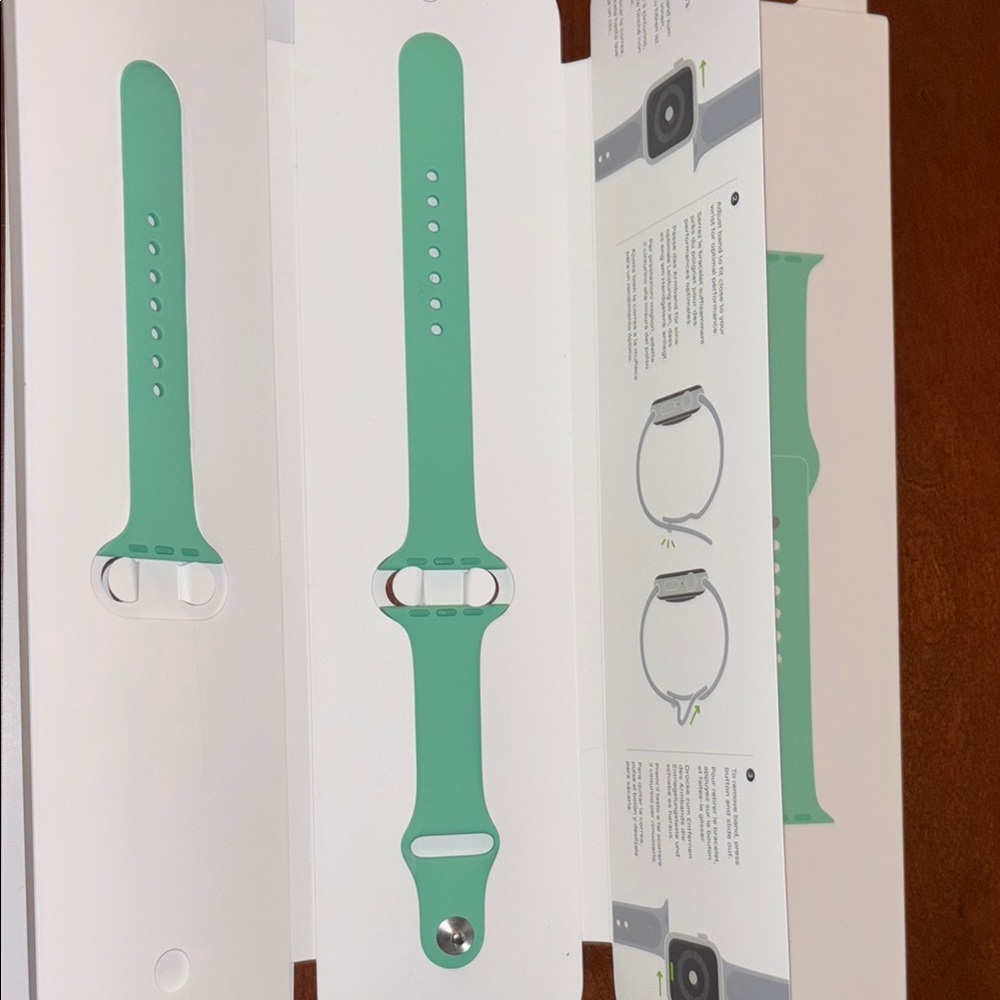 44mm Apple I watch band.